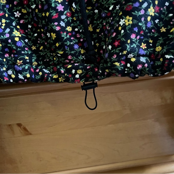 NWOT Levi's Hoodie - Picture 6 of 7